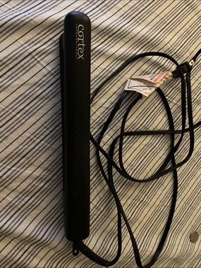 Cortex Black Hair Straightener Flat Iron